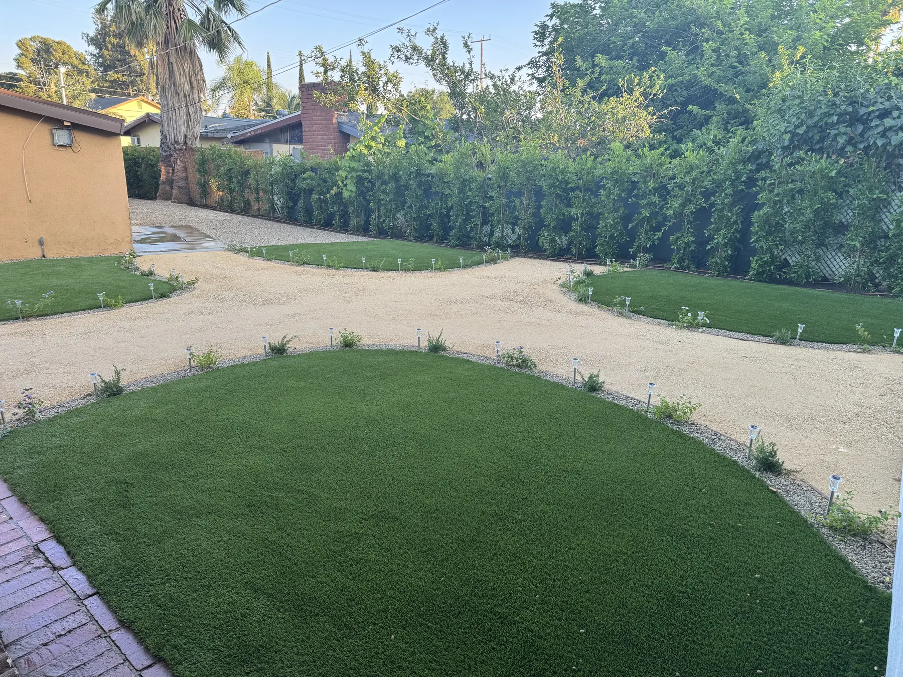 Front yard landscaping completed by Daniels Landscaping in the San Fernando Valley